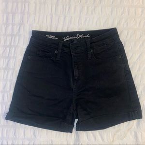 Universal thread black jean shorts womens size 0
